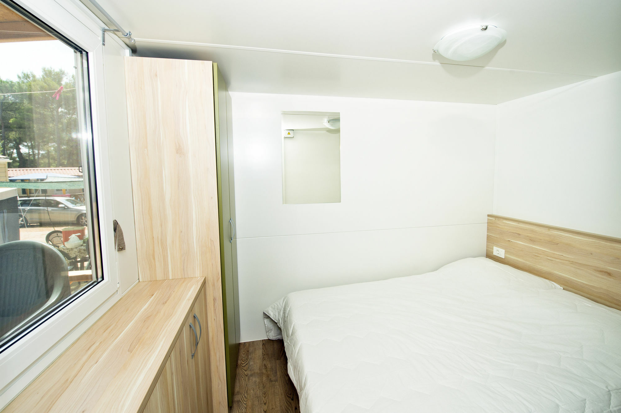 נין Zaton Holiday Resort Mobile Homes מראה חיצוני תמונה